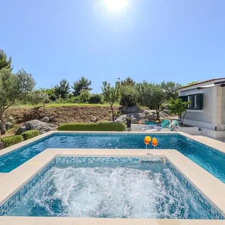 Stunning In With Wifi Holiday home *